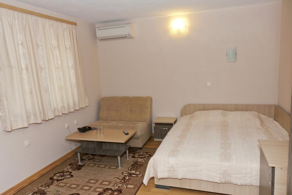 Hotel Fantasy Lyubimets Zimmer foto
